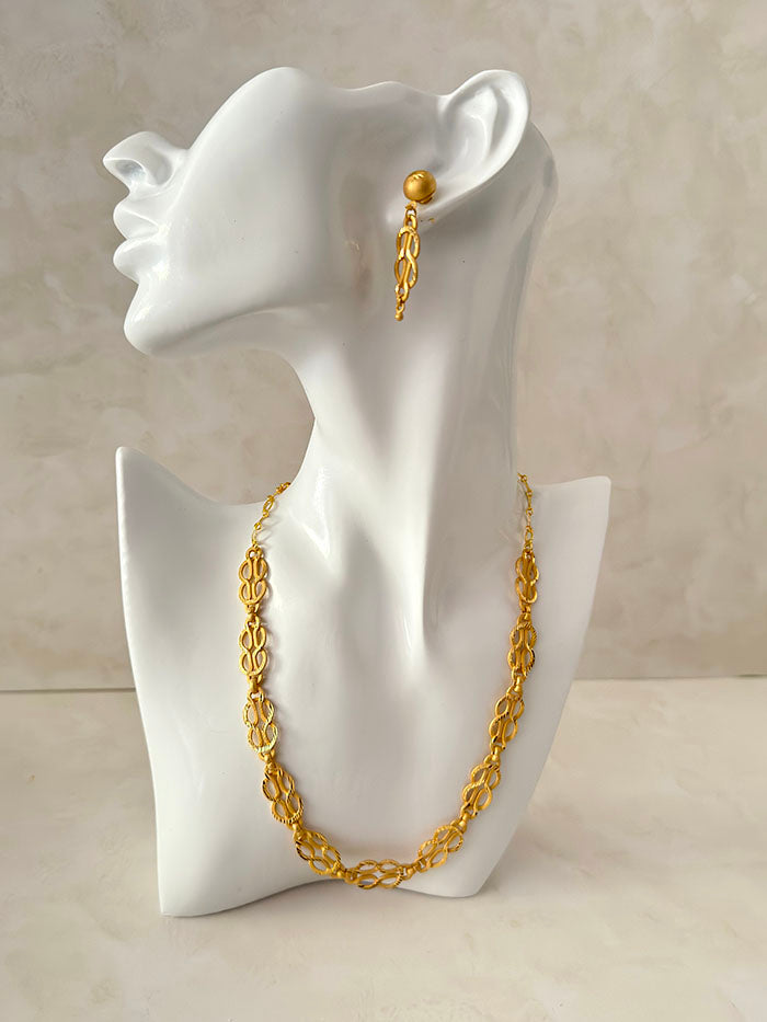 Amani's 24K gold plated minimalist necklace and earring set, style 2