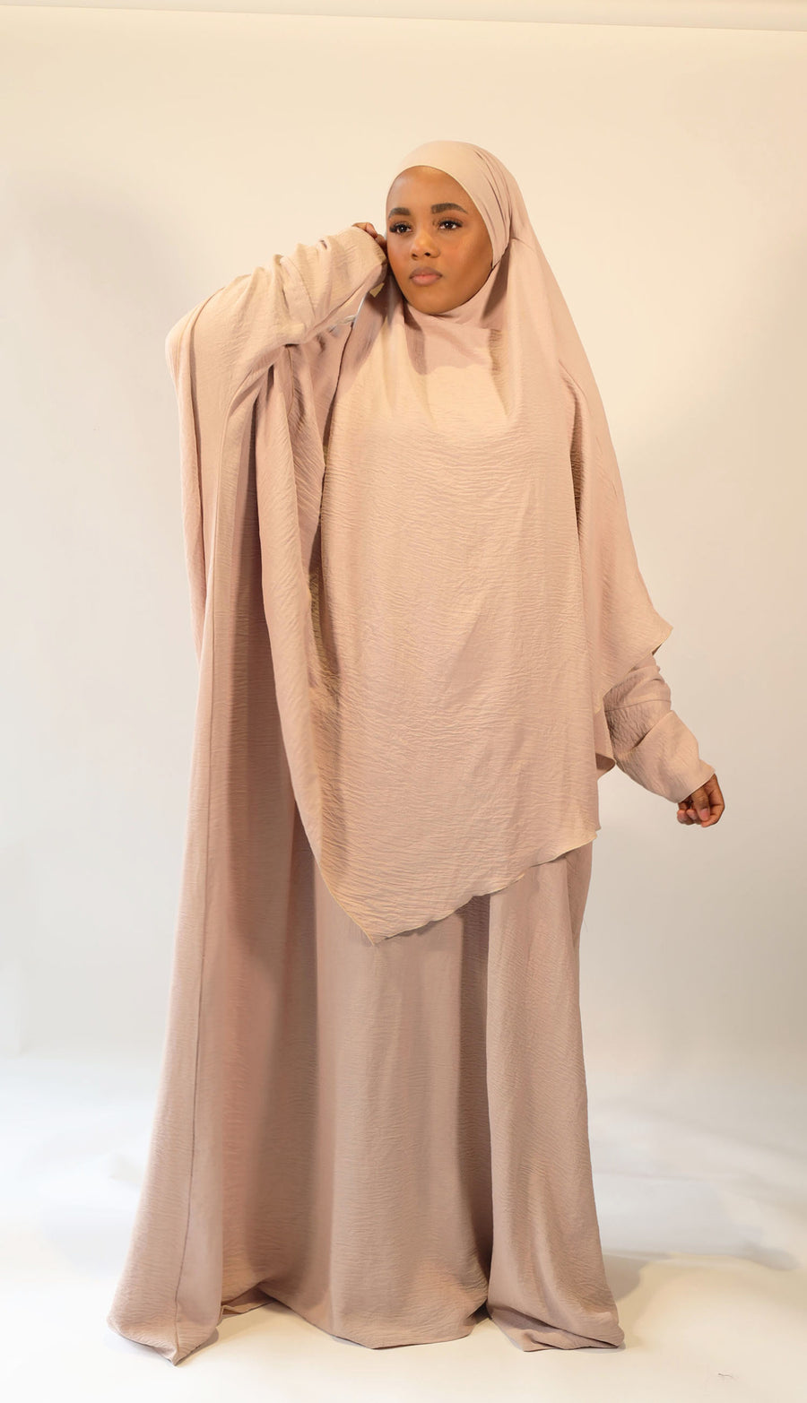 Nude diamond-shaped khimar showing full chest coverage