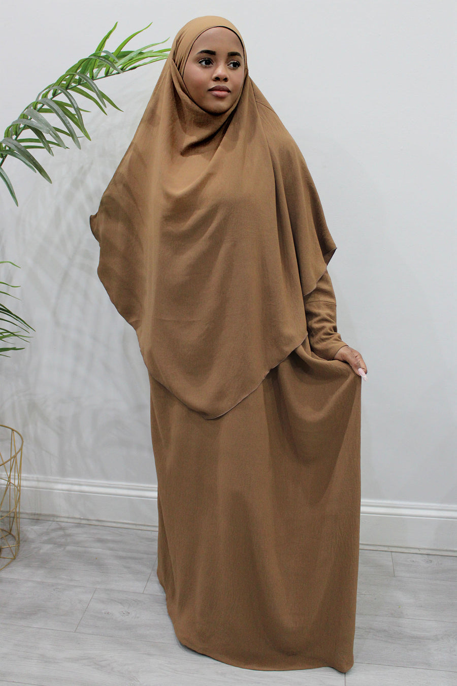 Toffee diamond-shaped khimar showing full chest coverage