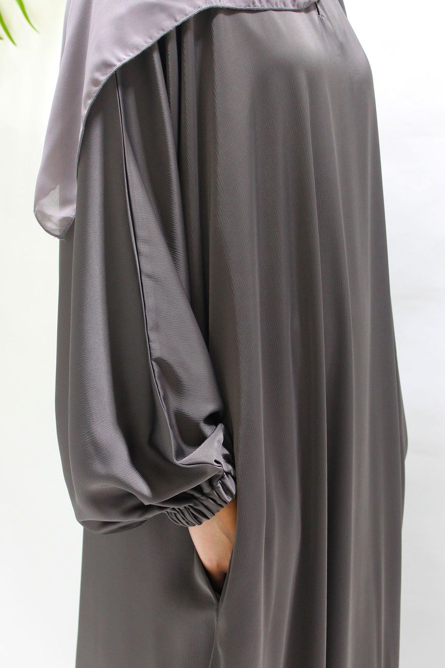 Elasticated cuff detail on the dark taupe abaya