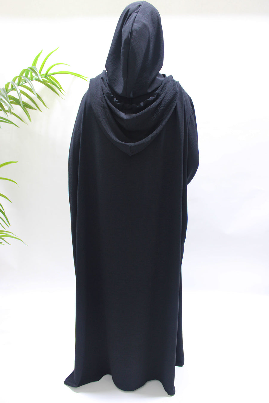 Black prayer abaya showing the side pockets