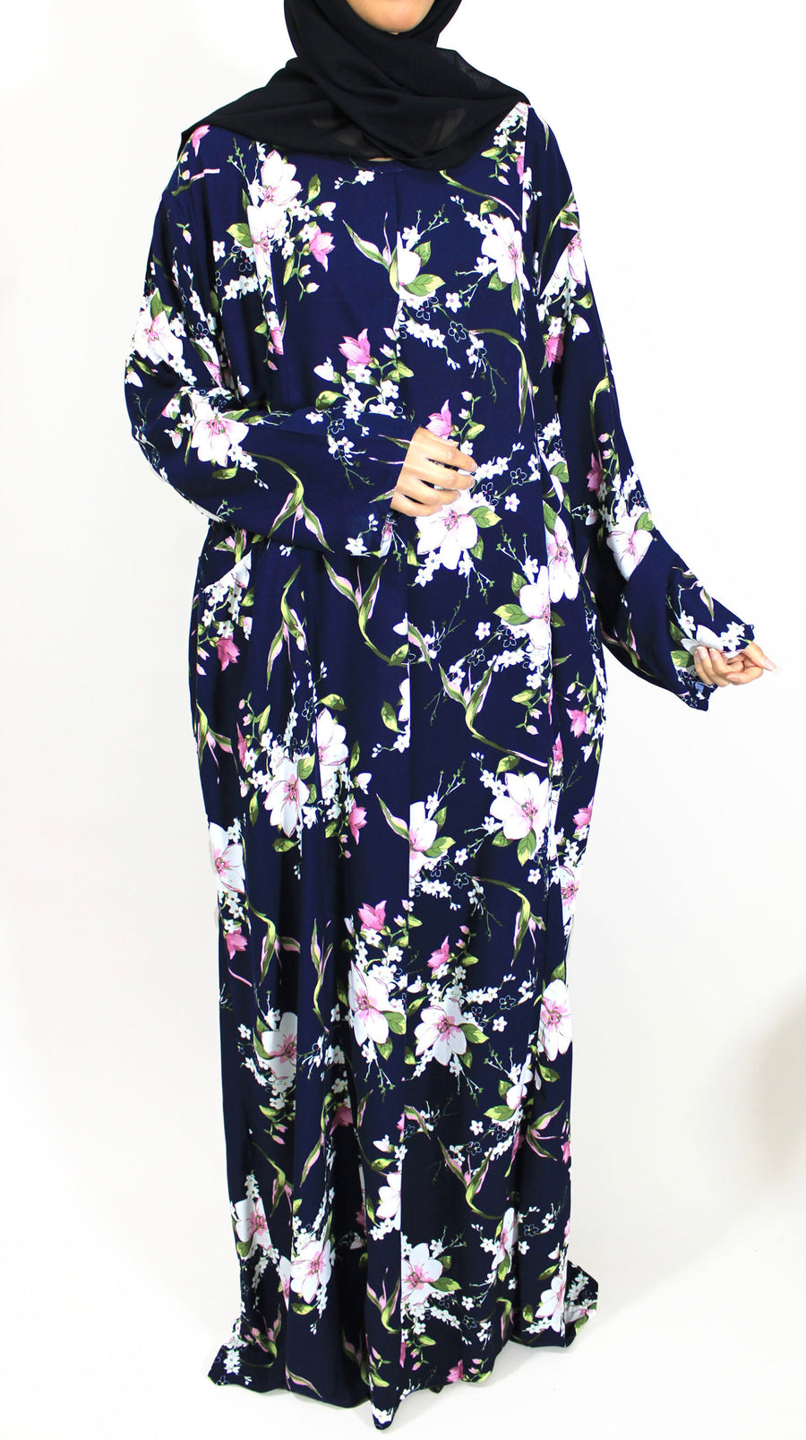 Front pocket and floral print detail on the navy maxi dress