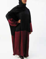 Pleated black and burgundy farasha open abaya, front view