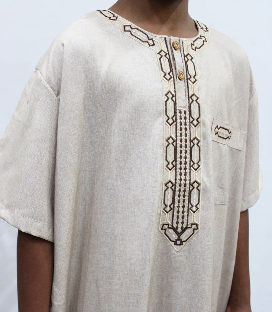 Beige older boys Moroccan thobe embroidery detail