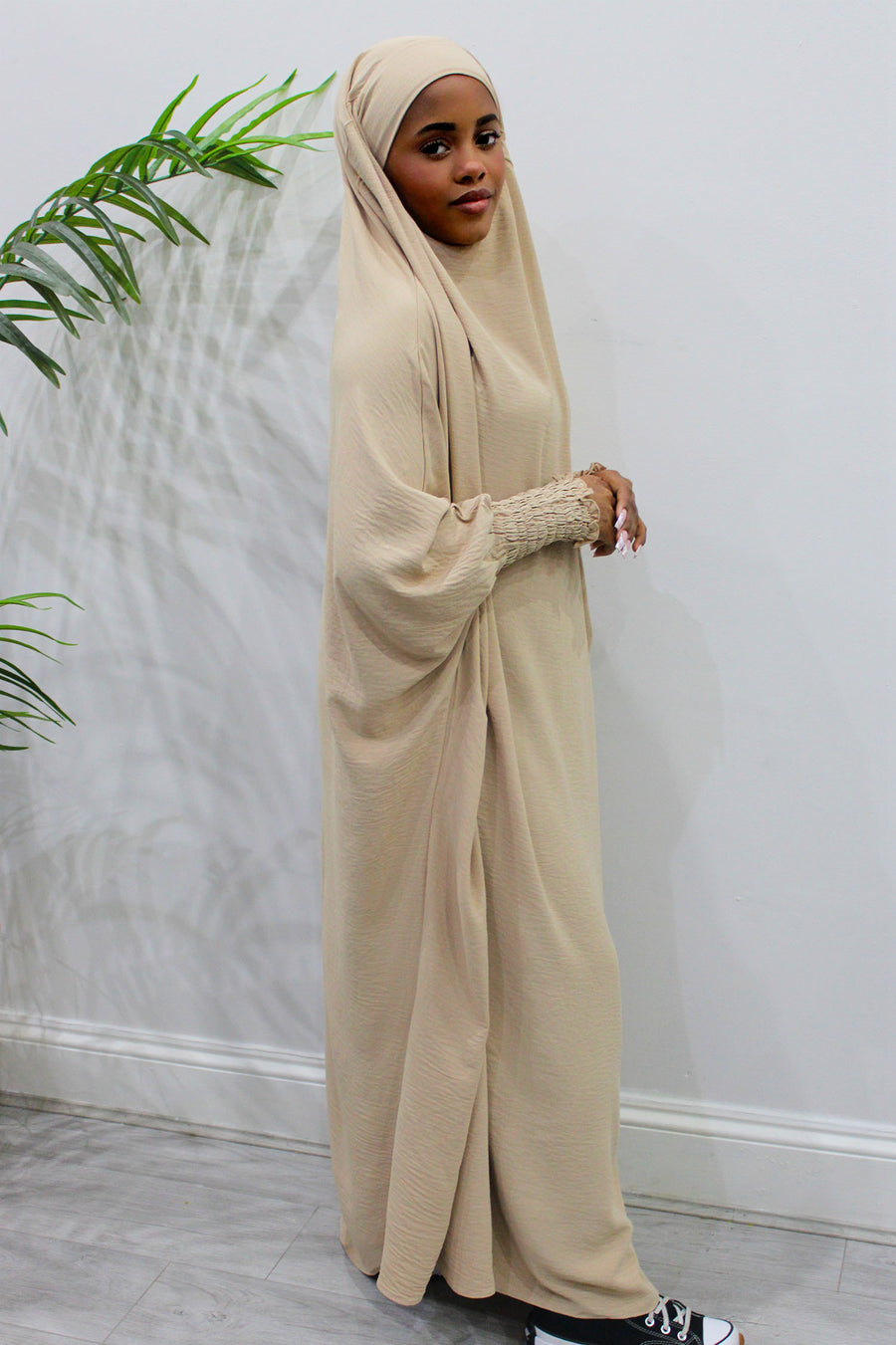 Cream overhead jilbab with tie straps for secure coverage