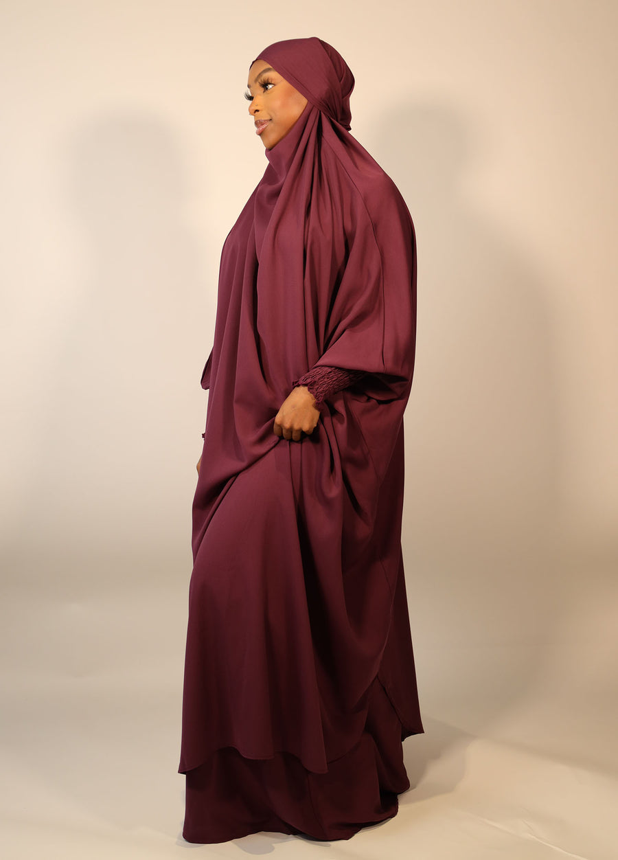 Plum jilbab set showing the elasticated skirt
