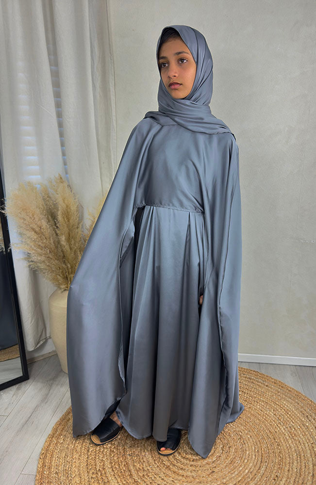 Girls' cool grey 3-piece cape abaya set, front view