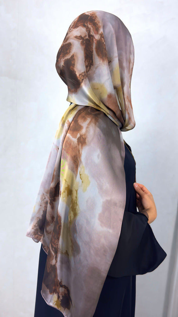 New Open Abaya with Satin Chiffon Lining – Elegant Taupe Hues