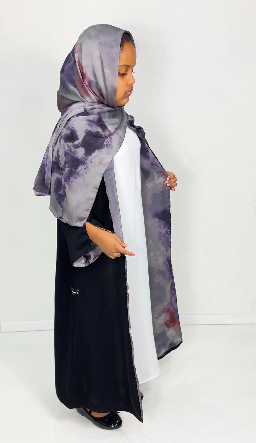 Girls' purple lined open abaya with matching scarf
