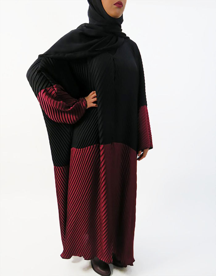 Pleated black and burgundy farasha open abaya, front view