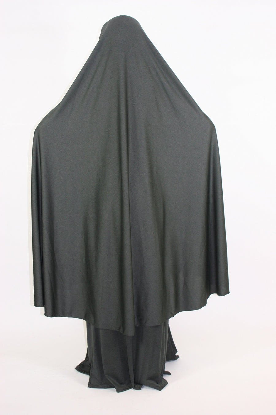 Side view of Amani's army green two-piece jersey stretch jilbab