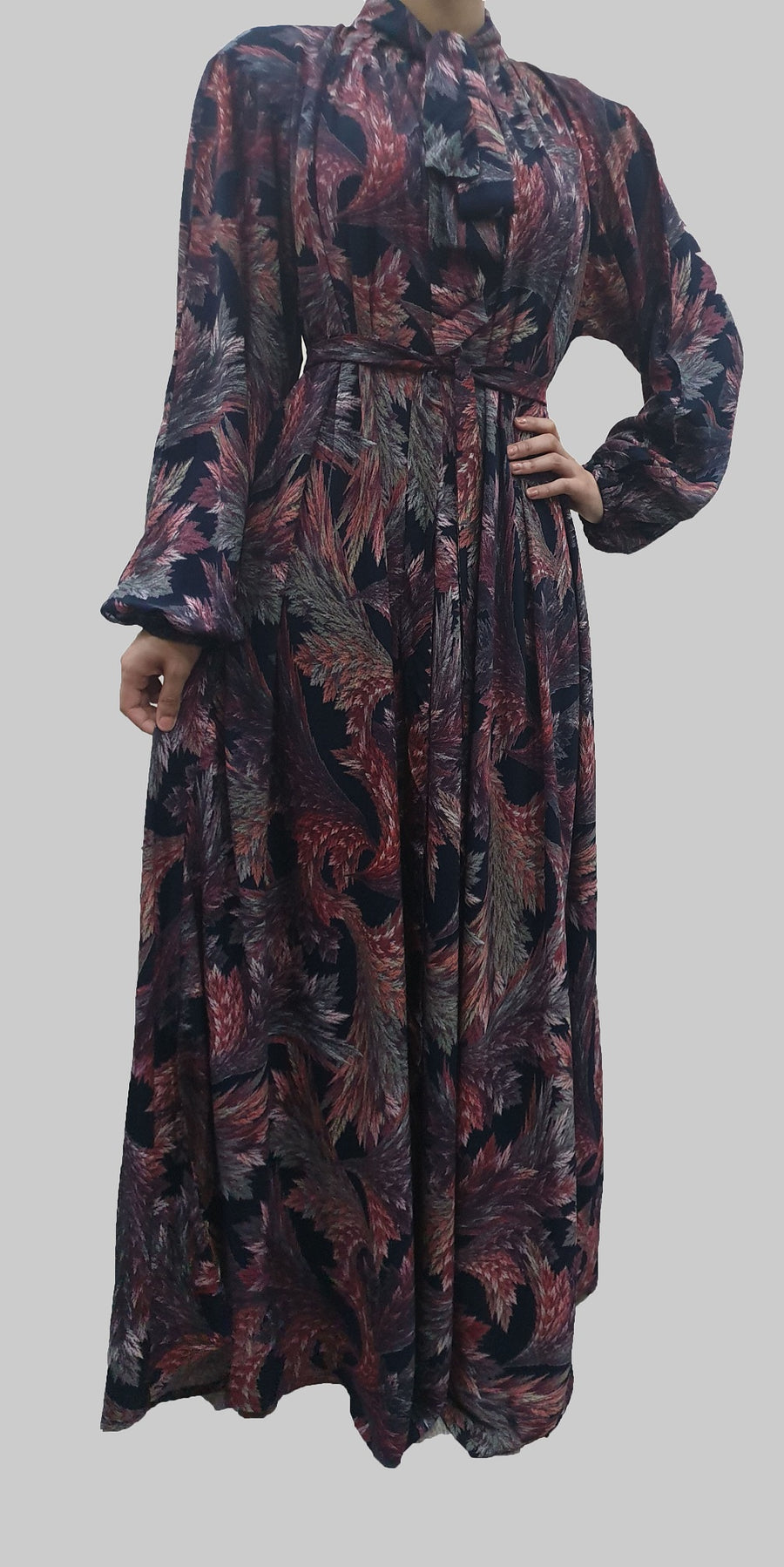 Floral bow tie maxi dress waist detail