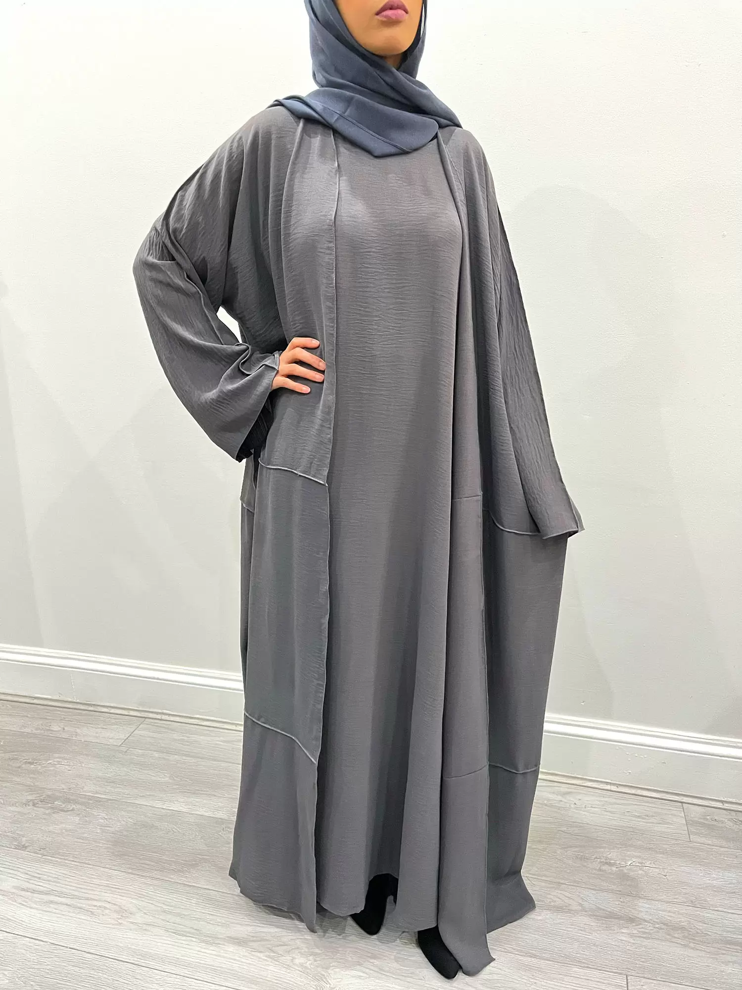 AMANI'S PIGEON GRAY TWO-PIECE OPEN ABAYA 1