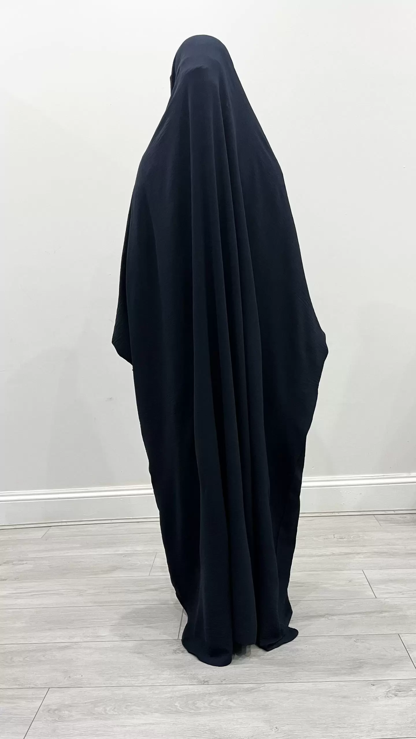 AMANIS ONE PIECE RUCHED CUFFS FULL JILBAB - NAVY BLUE 1 AMANIS ONE PIECE RUCHED CUFFS FULL JILBAB - NAVY BLUE 1